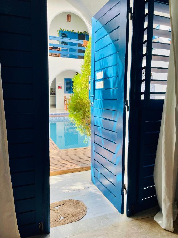Estúdio com Vista da Piscina